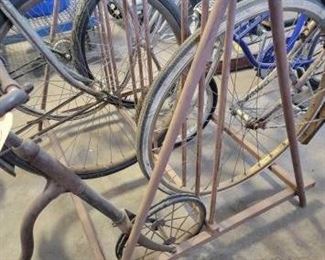 #312 • Six Bike Metal Bike Rack
