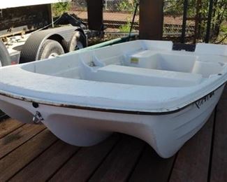 #372 • 9.5' Diggy/Tender