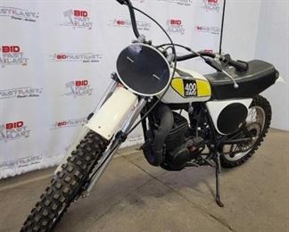 #420 • 1976 Yamaha 400 MX Competition