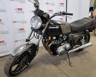 #455 • 1980 Kawasaki KZ1000 Shaft Drive Motorcyle