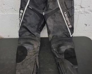 #492 • Suzuki Leather Riding Pants