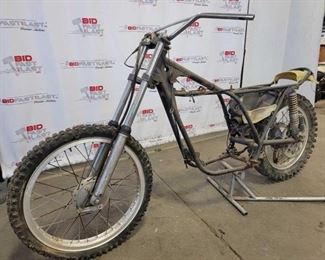 #555 • 1970s MX Motorcycle Rolling Chassis