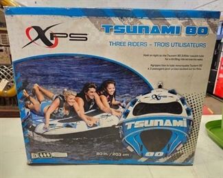 #944 • XPS Tsunami 80, 3 Person Raft