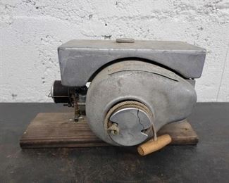 #1080 • Cool Power Products Model 1000 Go Kart or Mini bike Engine with tank