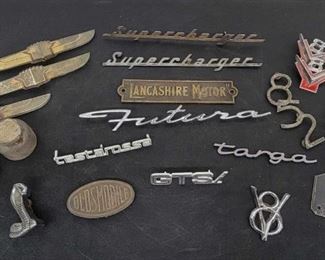 #1126 • Assorted Vehicle Emblems