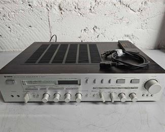 #1320 • Yamaha Natural Sound Stereo Receiver R-2000