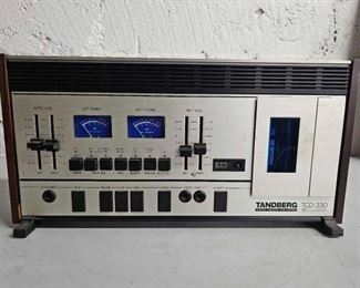 #1326 • Tanburg TCD330 Dolby System