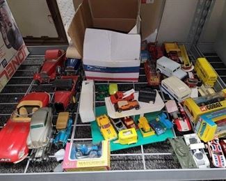 #2256 • Die Cast Toy Cars