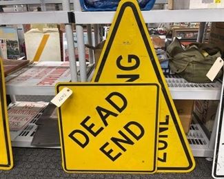 #2634 • Dead End and No Passing Road Signs