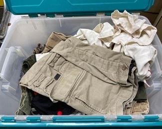 #2800 • 1 Tote of Clothes