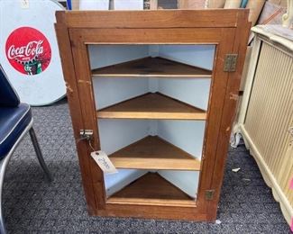 #2900 • Corner cabinet