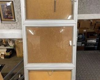 #2934 • Display Case and Picture Frame