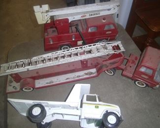 J. Deere truck & old fire trucks