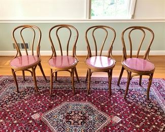Set of 4 Bentwood chairs