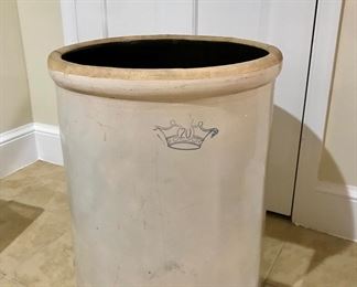 20 Gallon Crock