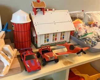 star wars GI JOE and more vintage toys!! tonka playskool little people fisher price and more