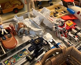star wars GI JOE and more vintage toys!! tonka playskool little people fisher price and more