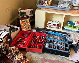 star wars GI JOE and more vintage toys!! tonka playskool little people fisher price and more