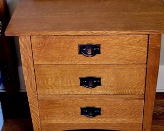Pair of Stickley nightstands 