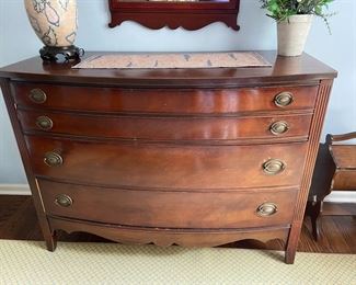 Antique 4 Drawer Dresser