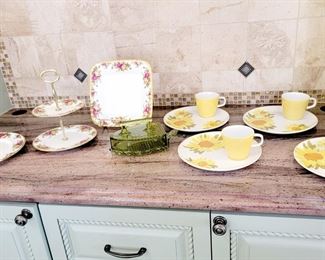 Old Country Roses serving trays, tidbit trays