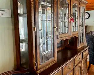 UNIQUE VINTAGE DINING SET & CABINET