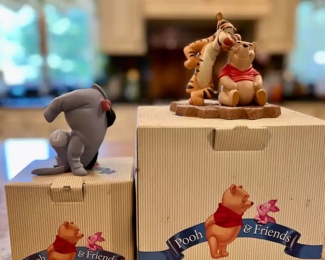 DISNEY WINNIE THE POOH COLLECTIBLES