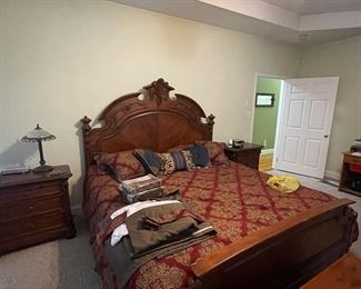 King size solid wood bedroom suit 