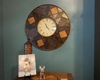 Clock and buffet 