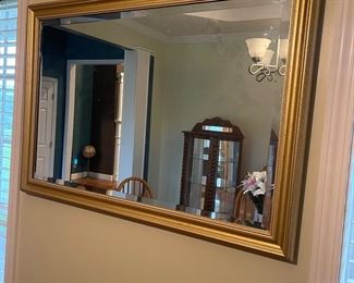 Glad framed mirror 