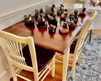 Adorable small kitchen table and chairs sides fold down perfect for apartments small kitchens