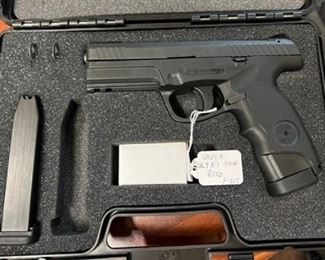 Steyr, L9-A1, 9mm Pistol.