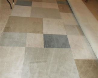 10x13 New Zealand wool rug needs cleaning