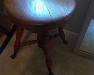 Antique ball and claw piano stool /seat needs to be attached