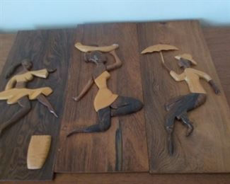 Raised wooden wall decor