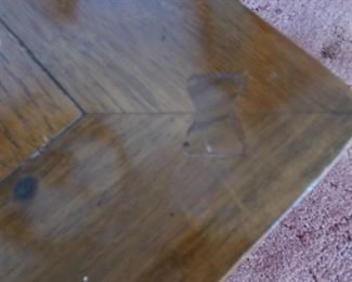 Close up of end table corner top with inlaid joinery