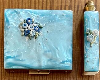 Rare Vintage Mother Of Pearl And Tambour Embroidered Flowers Picture Compact And Address Card Holder