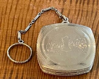 FM Co Finberg MFG Antique Silver Tone Engraved Finger Ring Powder Rouge Compact With Puffs And Mirror