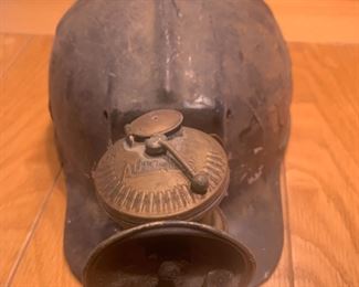 description and price are on the first picture if there's a group of pics