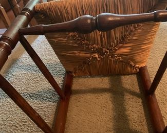 description and price are on the first picture if there's a group of pics