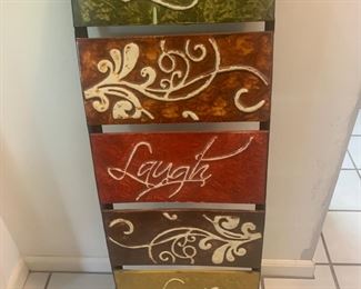#272 metal wall hanging                             $10
