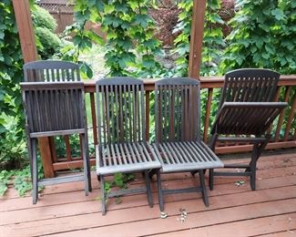 4 Folding Deck Chairs