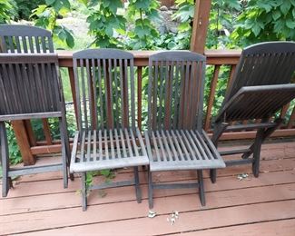 4 Outdoor Folding Chairs