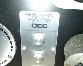 Marantz 930 Speakers