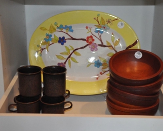 Wonderful Floral Oval Serving Piece, a Set of 6 Arabia Brown Ceramic Mugs and a Set of 4 Vermont Bowl Company Wooden Bowls