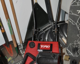 Toro CCR Powerlite E Snowblower