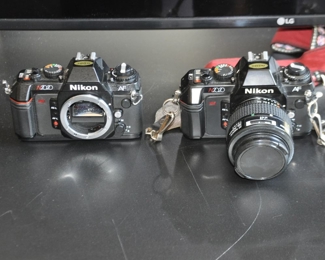 Nikon D2020 (2 Available)