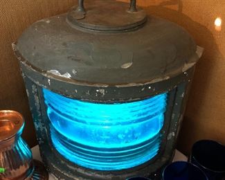 LIBERTY SHIP STARBOARD LIGHT / LANTERN - PAIR - A. WARD HENDRICKSON & CO. INC MARINE LIGHTING BKLNY NY goes to auction as pair