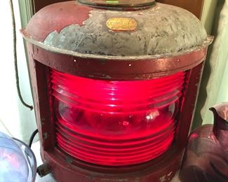 LIBERTY SHIP PORT LIGHT / LANTERN - PAIR - A. WARD HENDRICKSON & CO. INC MARINE LIGHTING BKLNY NY goes to auction. 