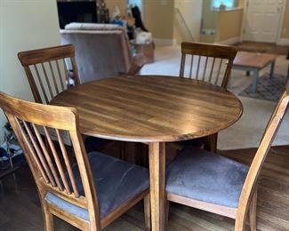 Kitchen table with 4 chairs, grey seats